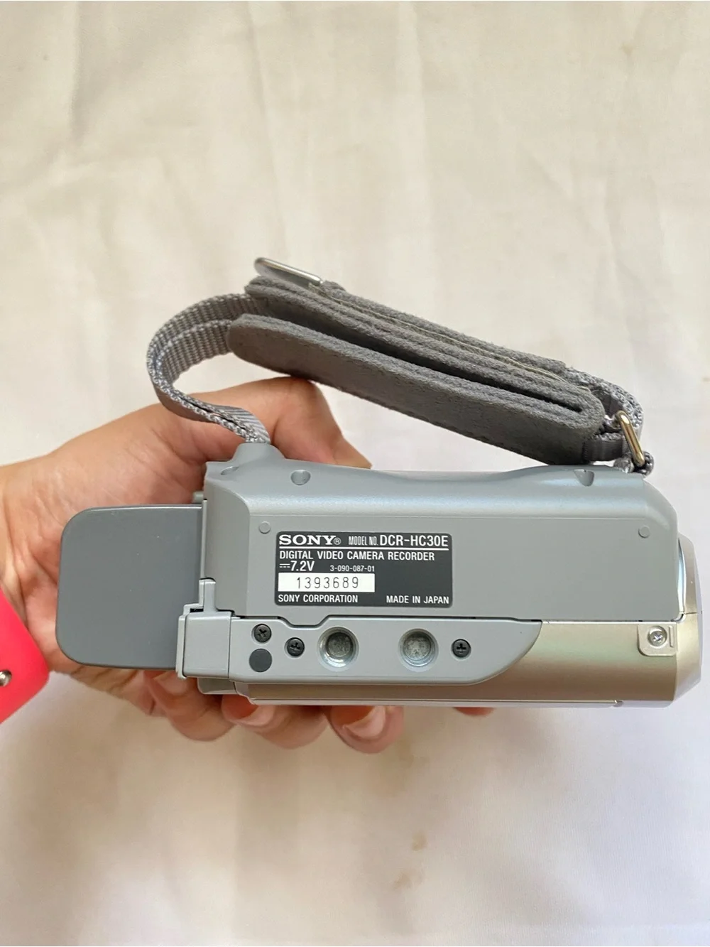 Sony DCR-HC30E Silver Handycam with Remote, Charger and Carry Case